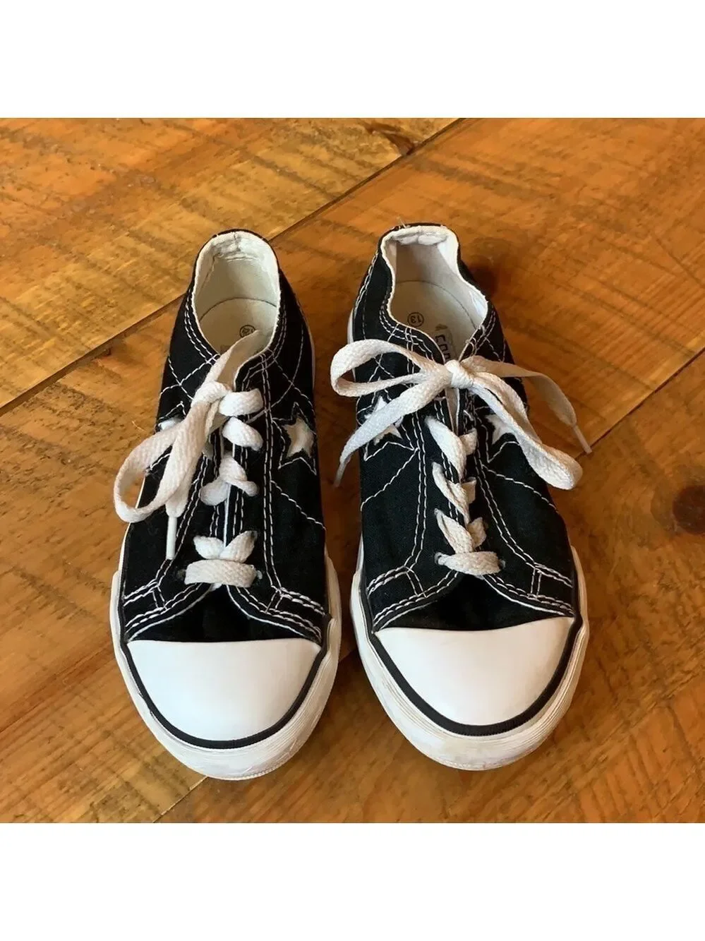 Black Converse One Star low top tennis shoes  / sneakers Size 12.5